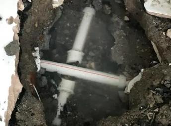 南关阳台漏水维修公司为您分享楼上楼下漏水怎么处理